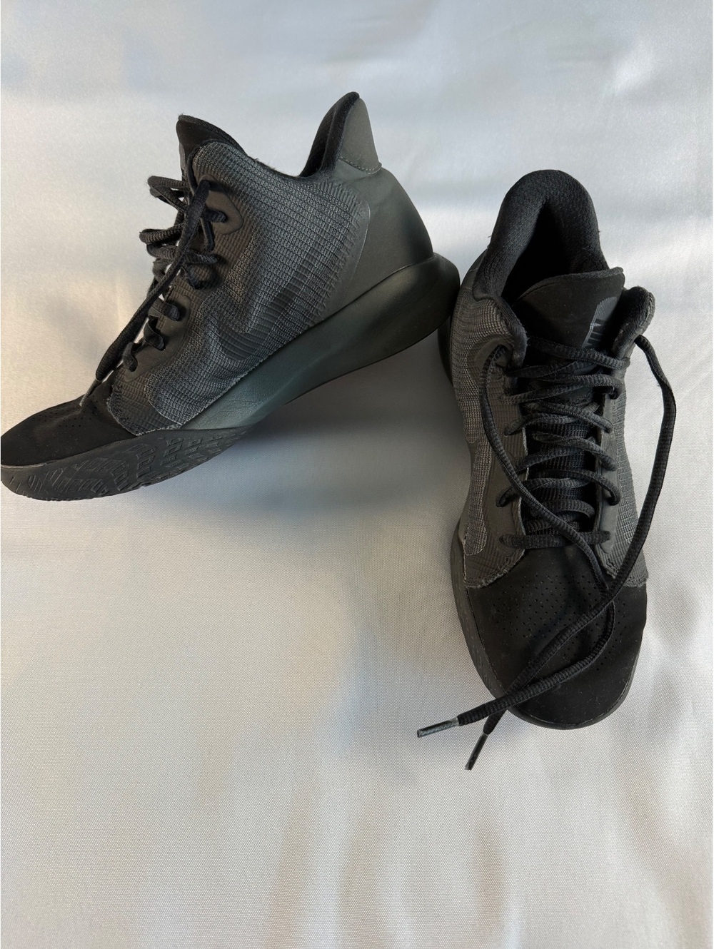 Nike Men's Black High-Top Athletic Shoes Size US 7 / UK 6 / EUR 40